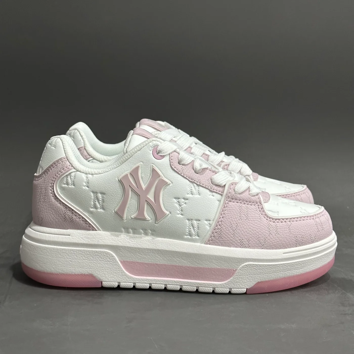 Classic MLB - White / Pink
